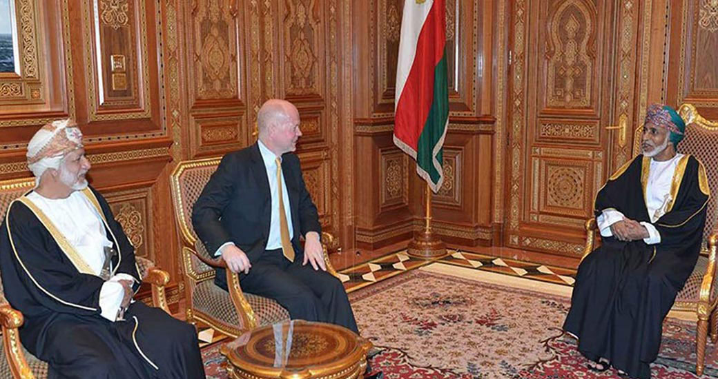 /2010-03-the-uk-foreign-secretary-visits-oman-3.jpg